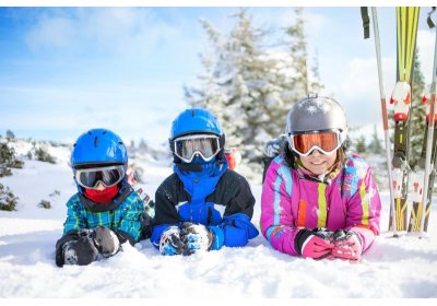 Wybór odpowiedniej odzieży na narty 
